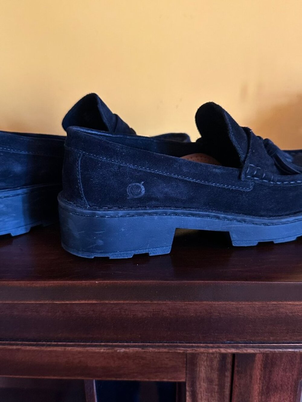 🖤 Born Capri Black Suede Tassel Loafers | Burnished Suede | Size 10 / EU 41 🖤 - Picture 5 of 13
